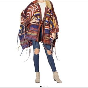 Free People Follow Your Arrow Poncho - size M/L